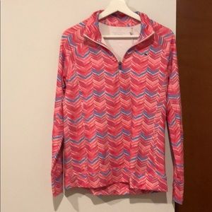 Pink vineyard vines performance top